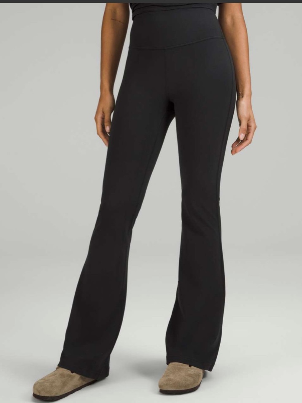 Lululemon Groove Super-High-Rise Flared Pant *Nulu
Black